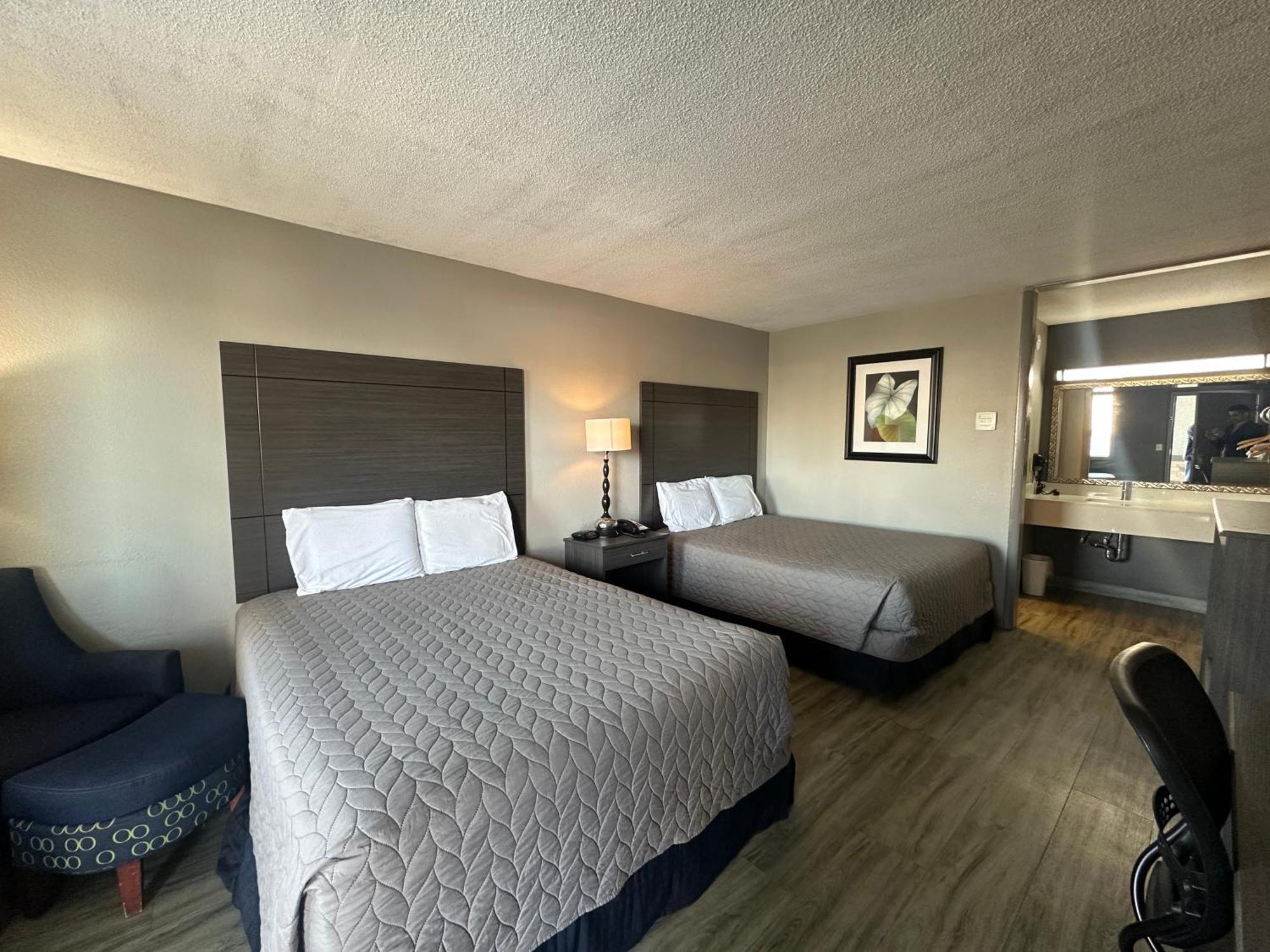 Executive Inn Locust Grove By Capital O Esterno foto