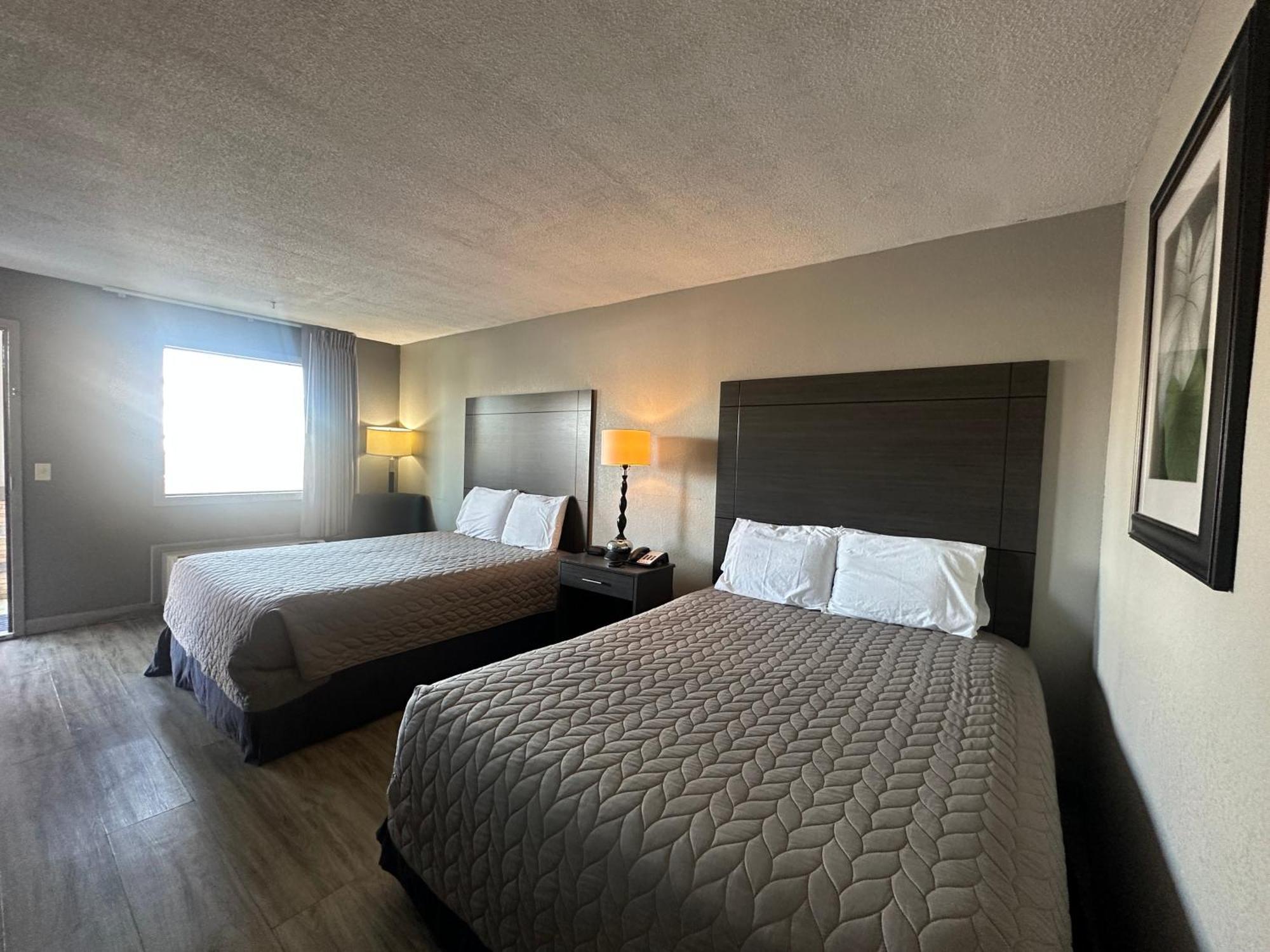 Executive Inn Locust Grove By Capital O Esterno foto