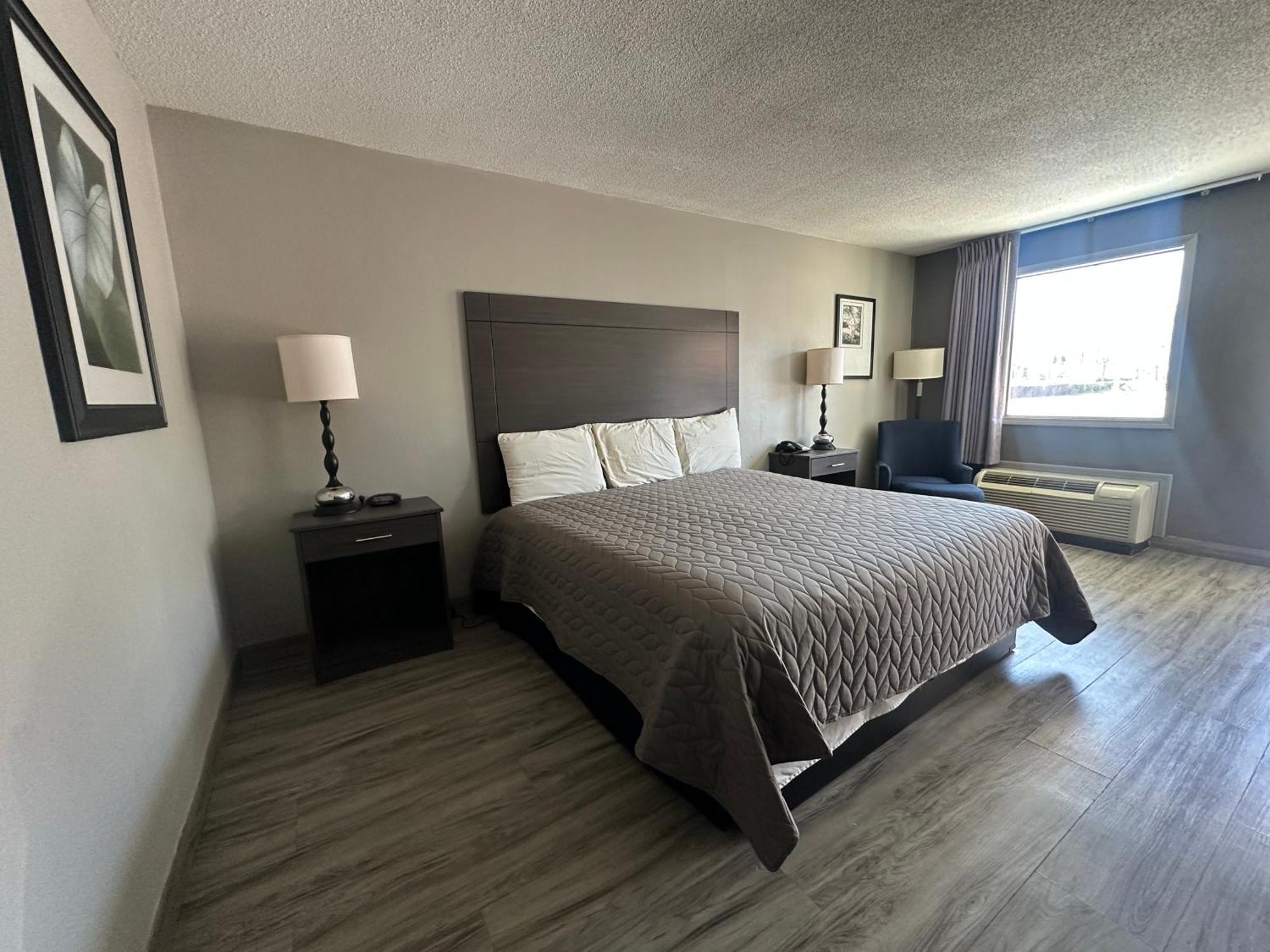 Executive Inn Locust Grove By Capital O Esterno foto